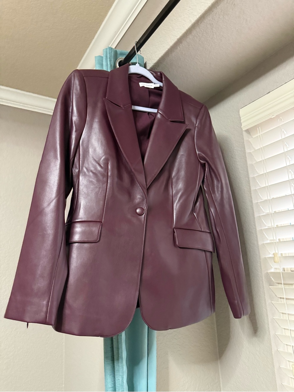 Good American Women Faux Leather Blazer Jacket - Burgundy